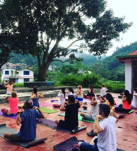 NIRU YOGA HOMESTAY HIKING RETREAT MEDITATION